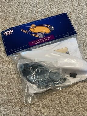 Mini Soap Box Derby Car Super Stock Kit Model Racer STEM Toy Made in USA NIP